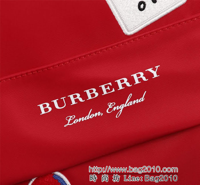 BURBERRY巴寶莉 新款 皇冠勳章裝飾 雙肩背包 流水線最新訂單 旅遊必備品 3681  Bhq1072